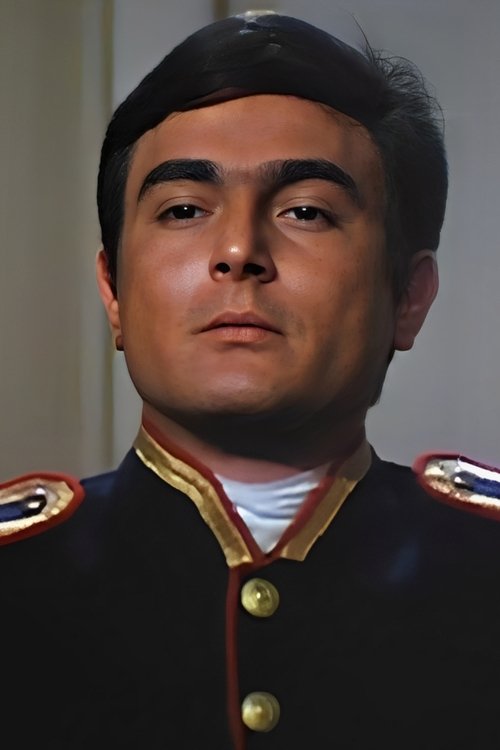 اوگو آدینولی