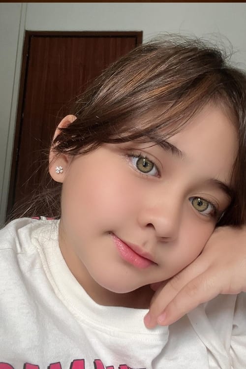 سیارا نادین بروسنان