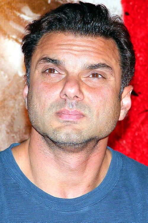 سوسن خان