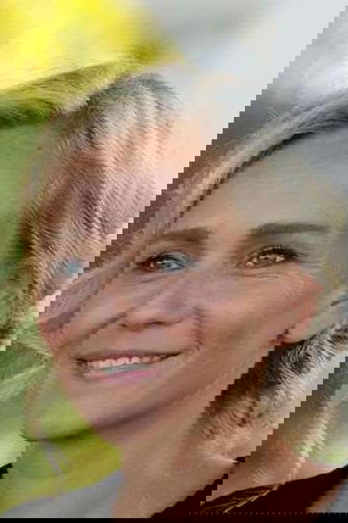 Claire Borotra
