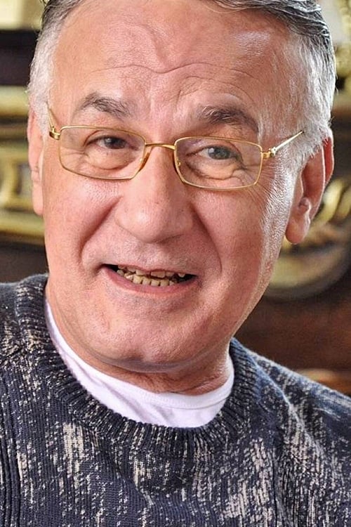 ezzat abu uf