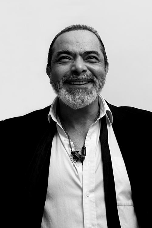 هوگو آلبورس